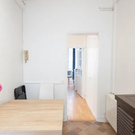 Superbe Notre-dame Apartment *